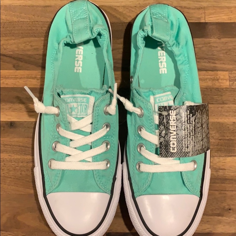 Women’s size 8 converse shoreline shoe in green